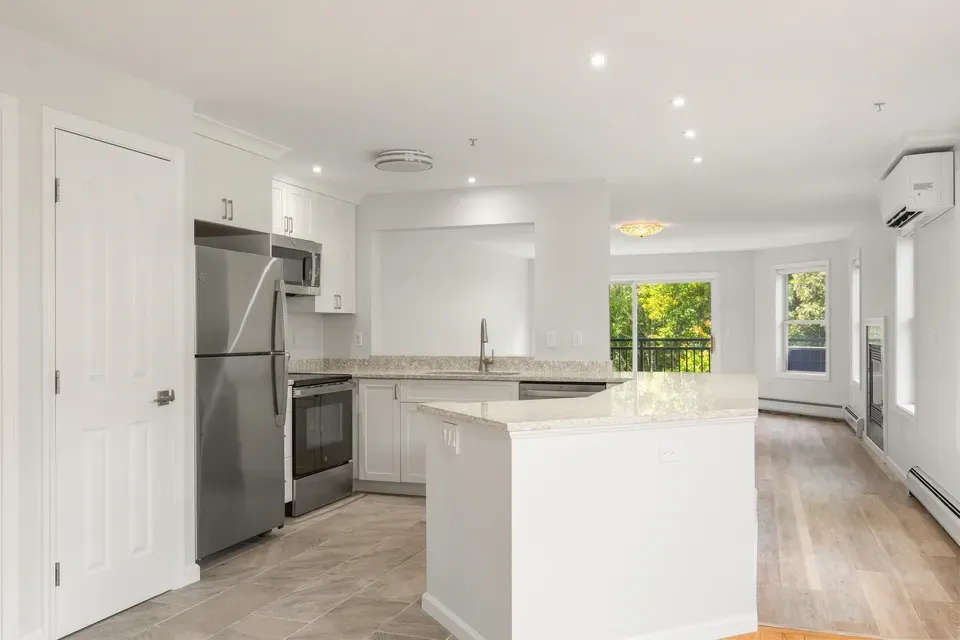 2 Bed 2 Bath Urban Residential Condo in Burlington, VT - 1