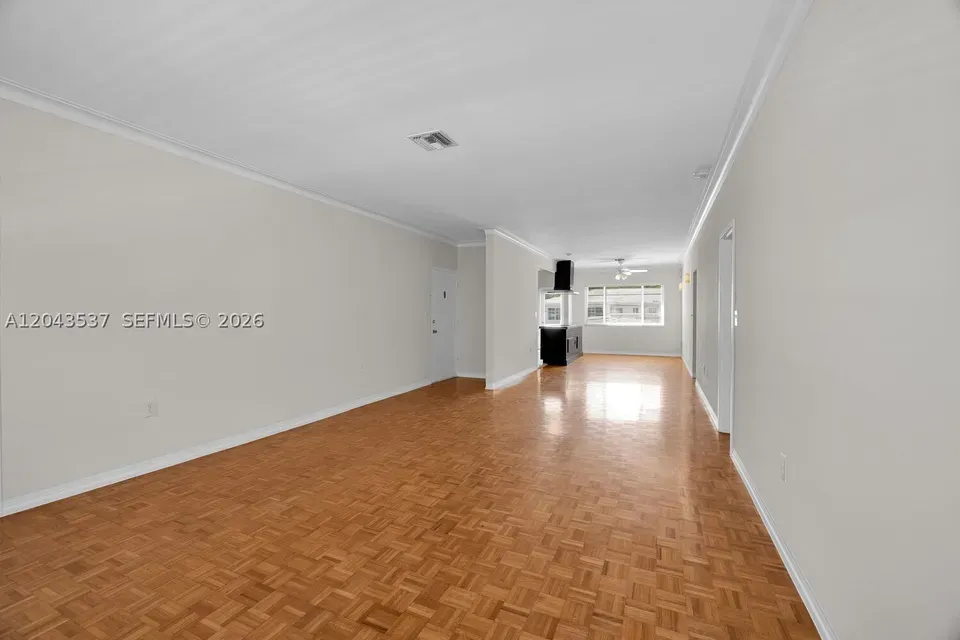 2 Bed 2 Bath Urban Residential Condo in Coral Gables, FL - 4