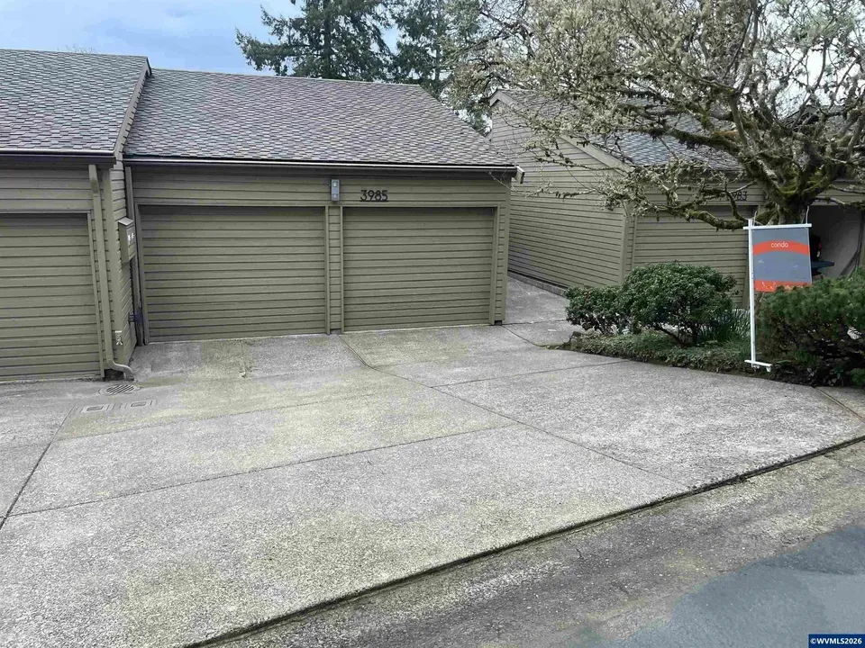 2 Bed 2 Bath Urban Residential Condo in Corvallis, OR - 1