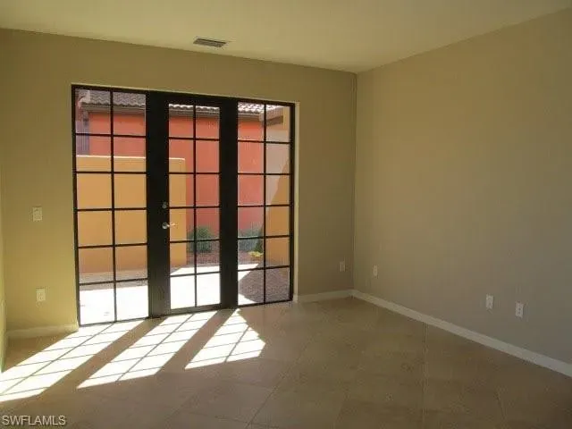 2 Bed 2 Bath Urban Residential Condo in Fort Myers, FL - 2