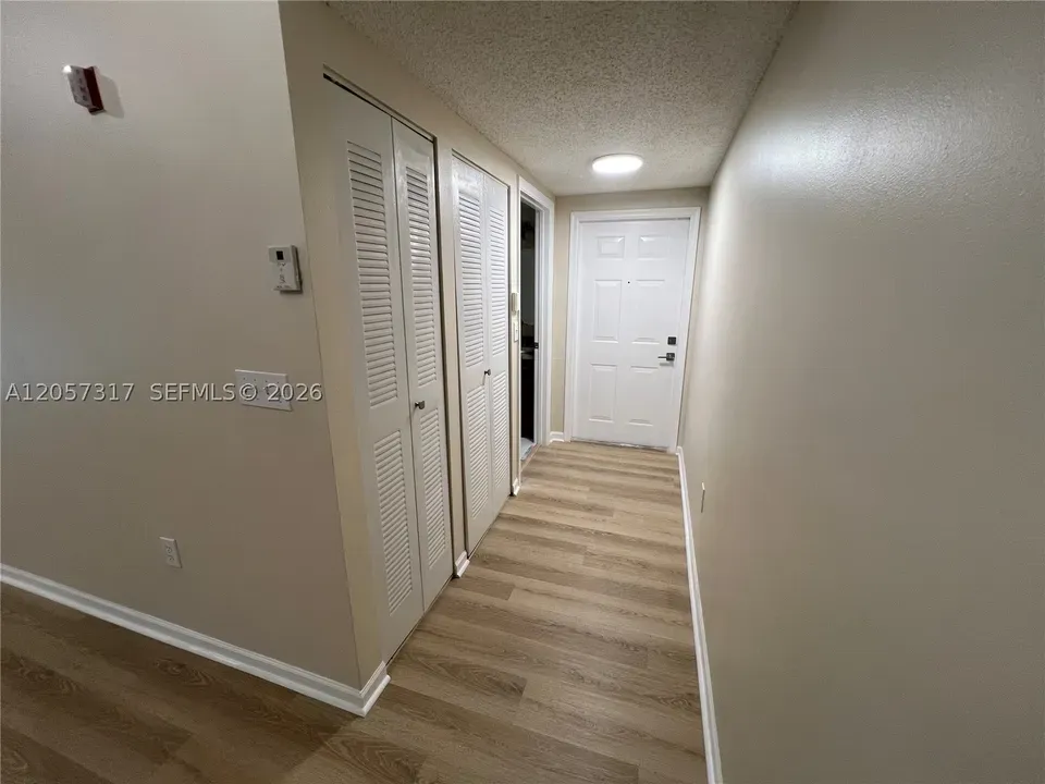 2 Bed 2 Bath Urban Residential Condo in Hollywood, FL - 3