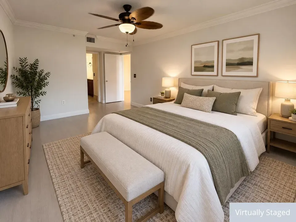 2 Bed 2 Bath Urban Residential Condo in Hollywood, FL - 5