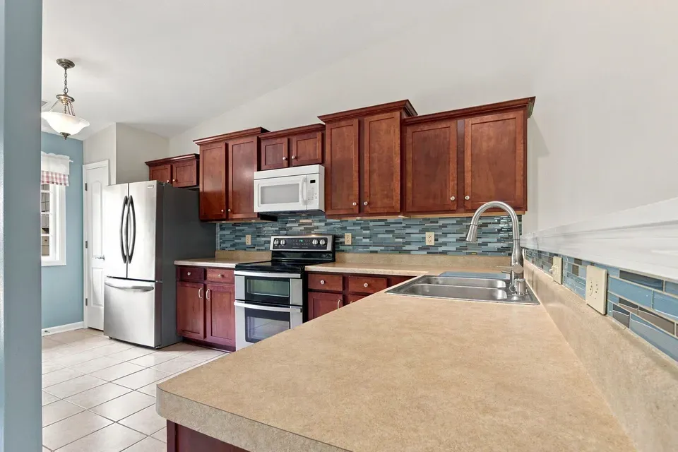 2 Bed 2 Bath Urban Residential Condo in Kenosha, WI - 2