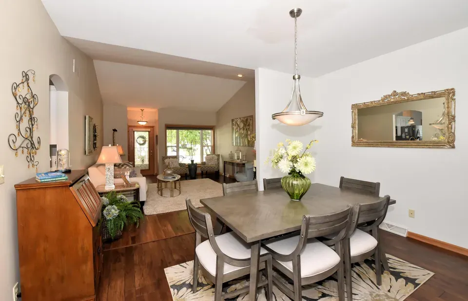 2 Bed 2 Bath Urban Residential Condo in Kenosha, WI - 5
