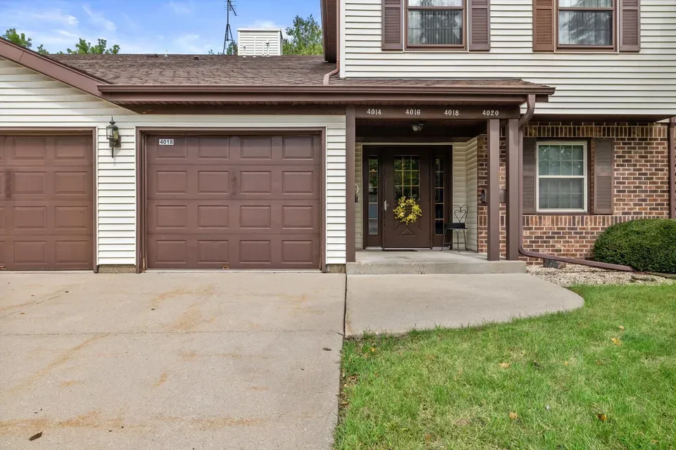 2 Bed 2 Bath Urban Residential Condo in Kenosha, WI - 2