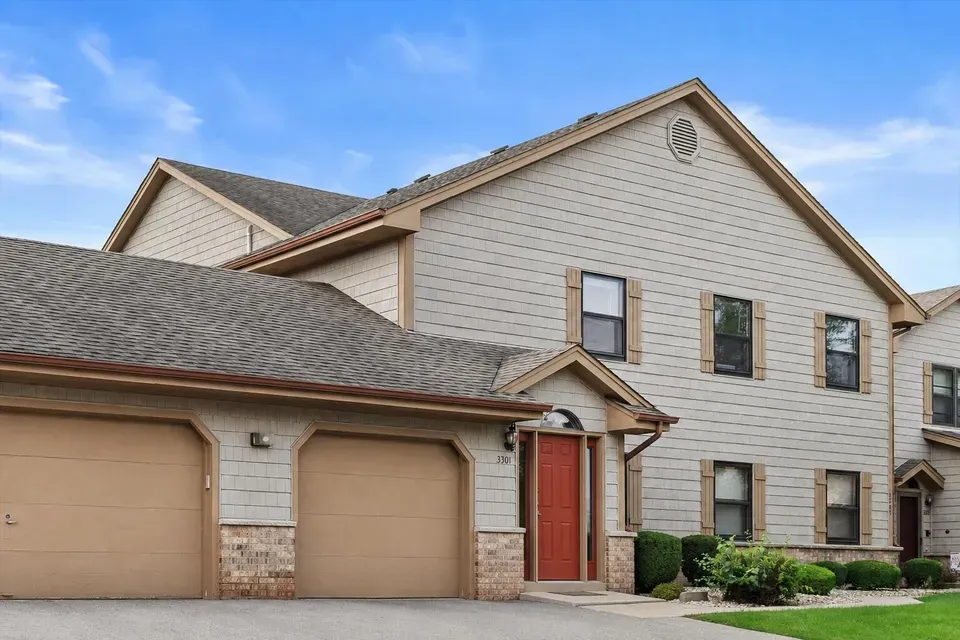 2 Bed 2 Bath Urban Residential Condo in Kenosha, WI - 1