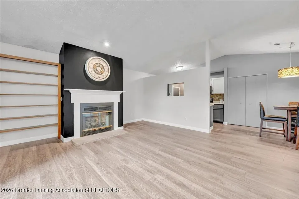 2 Bed 2 Bath Urban Residential Condo in Lansing, MI - 4