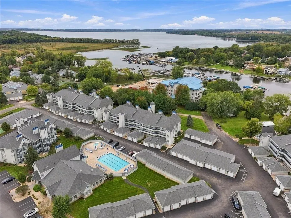2 Bed 2 Bath Urban Residential Condo in Madison, WI