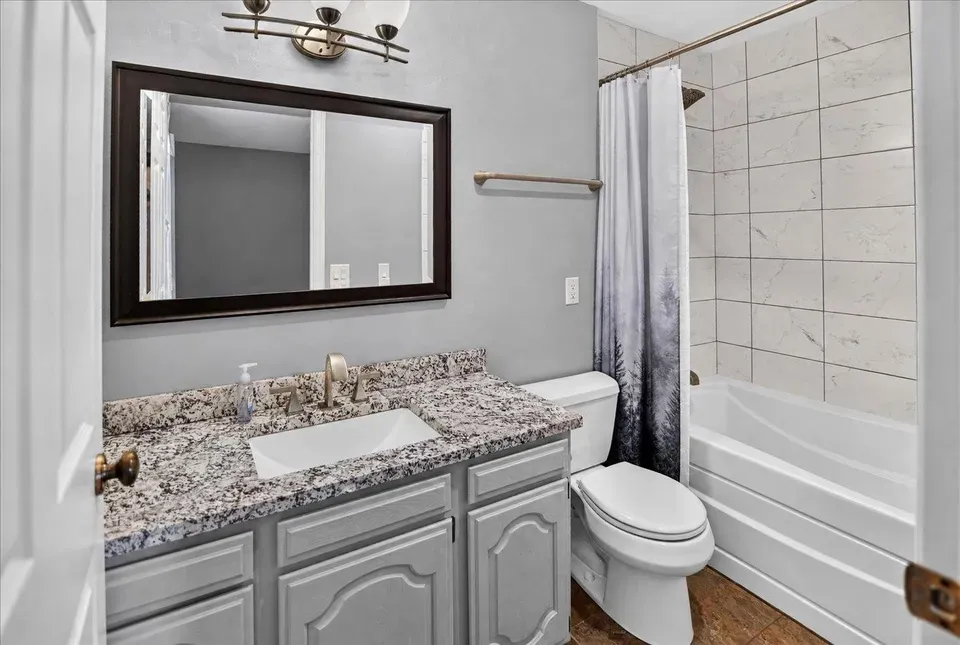 2 Bed 2 Bath Urban Residential Condo in Madison, WI