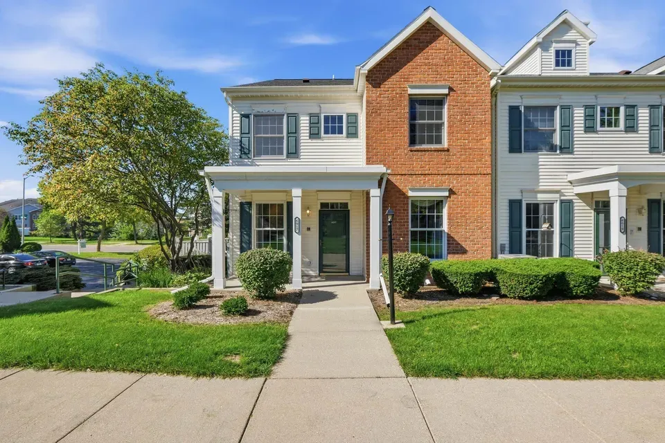 2 Bed 2 Bath Urban Residential Condo in Madison, WI - 1