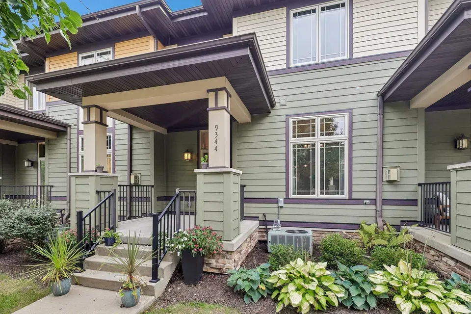 2 Bed 2 Bath Urban Residential Condo in Madison, WI