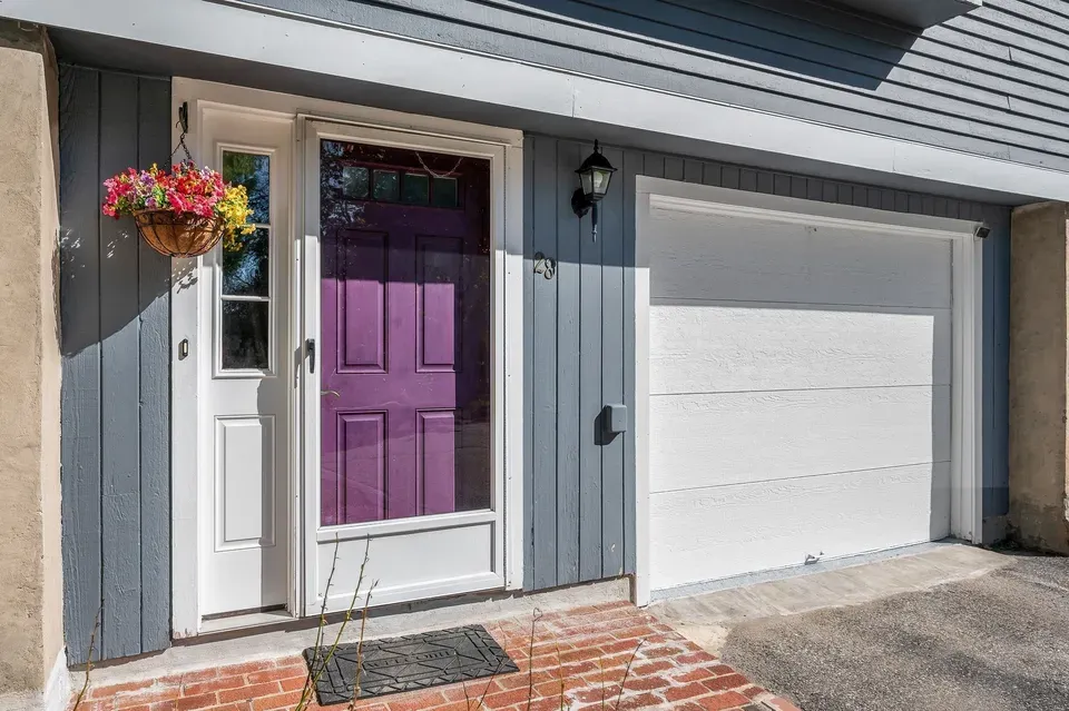2 Bed 2 Bath Urban Residential Condo in Nashua, NH - 2