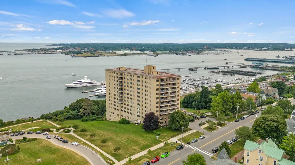 2 Bed 2 Bath Urban Residential Condo in Portland, ME - 3