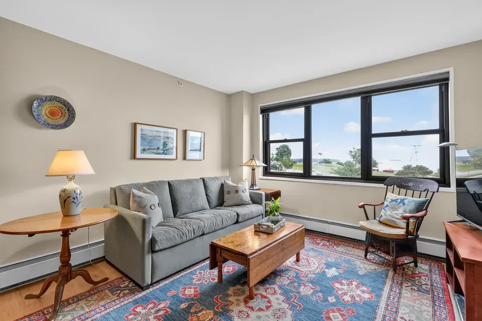 2 Bed 2 Bath Urban Residential Condo in Portland, ME - 4