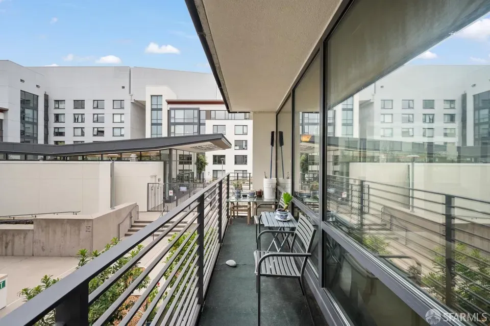 2 Bed 2 Bath Urban Residential Condo in San Francisco, CA - 5