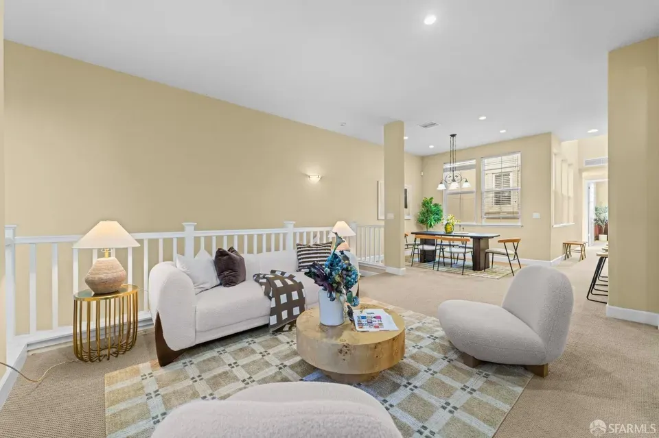2 Bed 2 Bath Urban Residential Condo in San Francisco, CA - 3