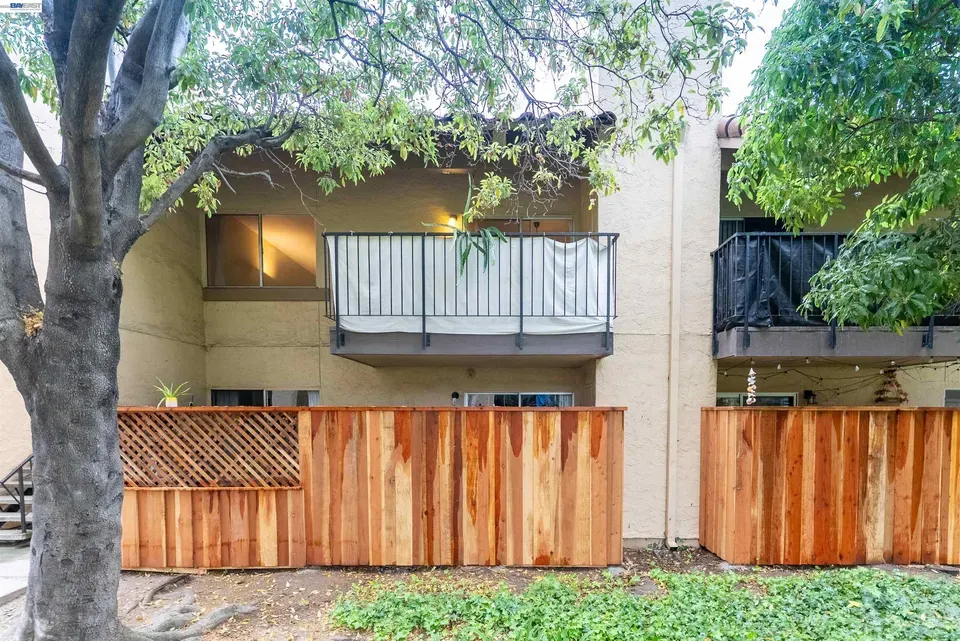 2 Bed 2 Bath Urban Residential Condo in San Jose, CA - 5