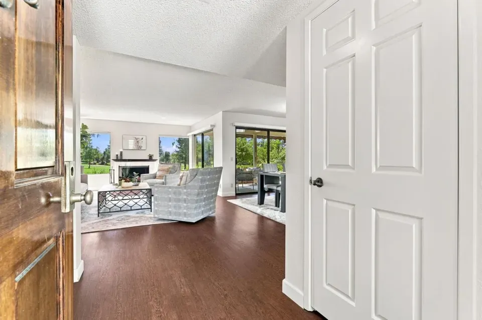 2 Bed 2 Bath Urban Residential Condo in San Jose, CA - 3