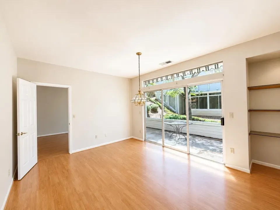 2 Bed 2 Bath Urban Residential Condo in San Jose, CA - 5