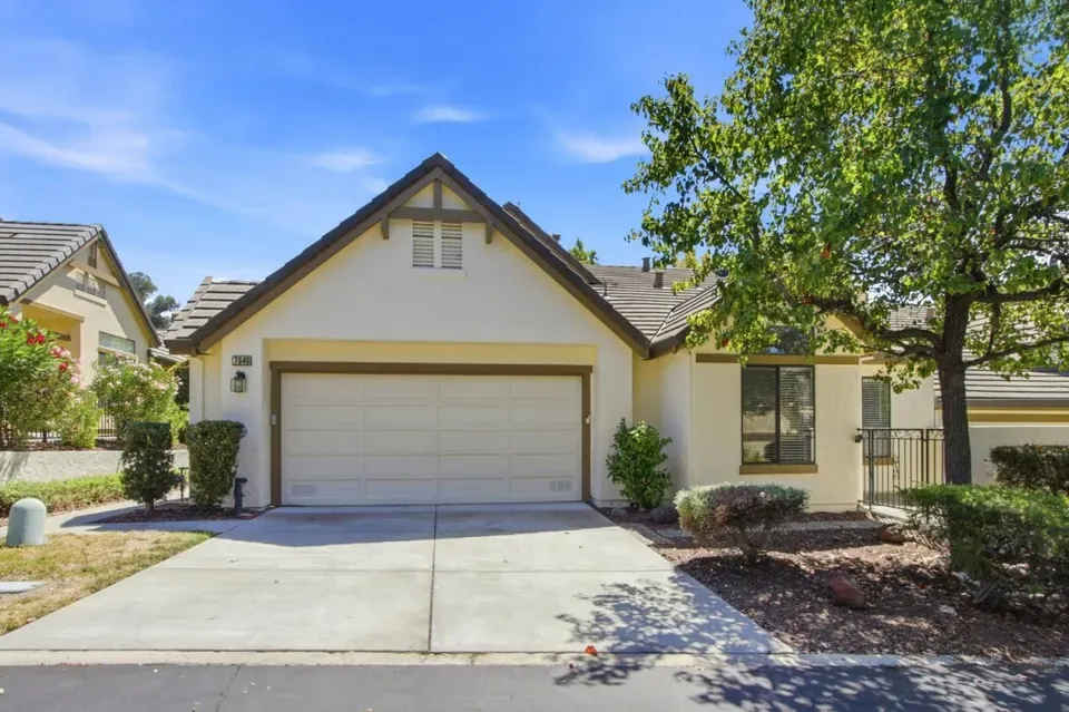 2 Bed 2 Bath Urban Residential Condo in San Jose, CA