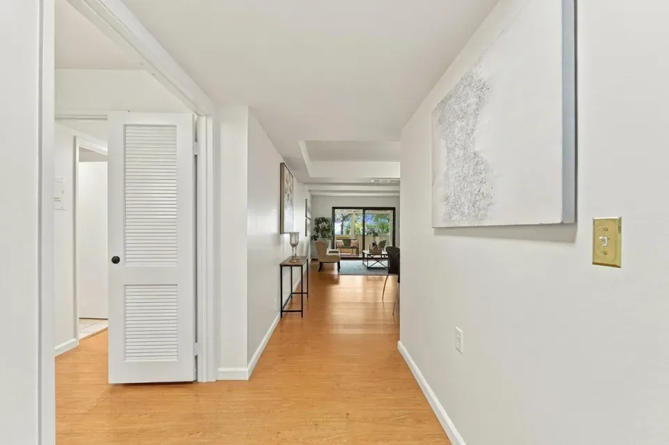 2 Bed 2 Bath Urban Residential Condo in San Jose, CA - 4