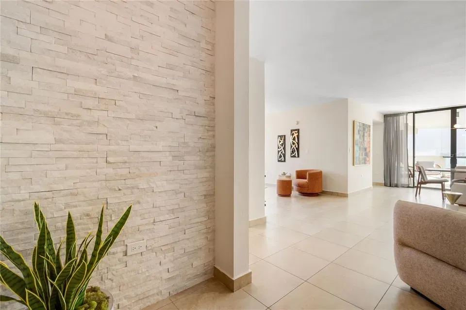 2 Bed 2 Bath Urban Residential Condo in San Juan, PR - 2