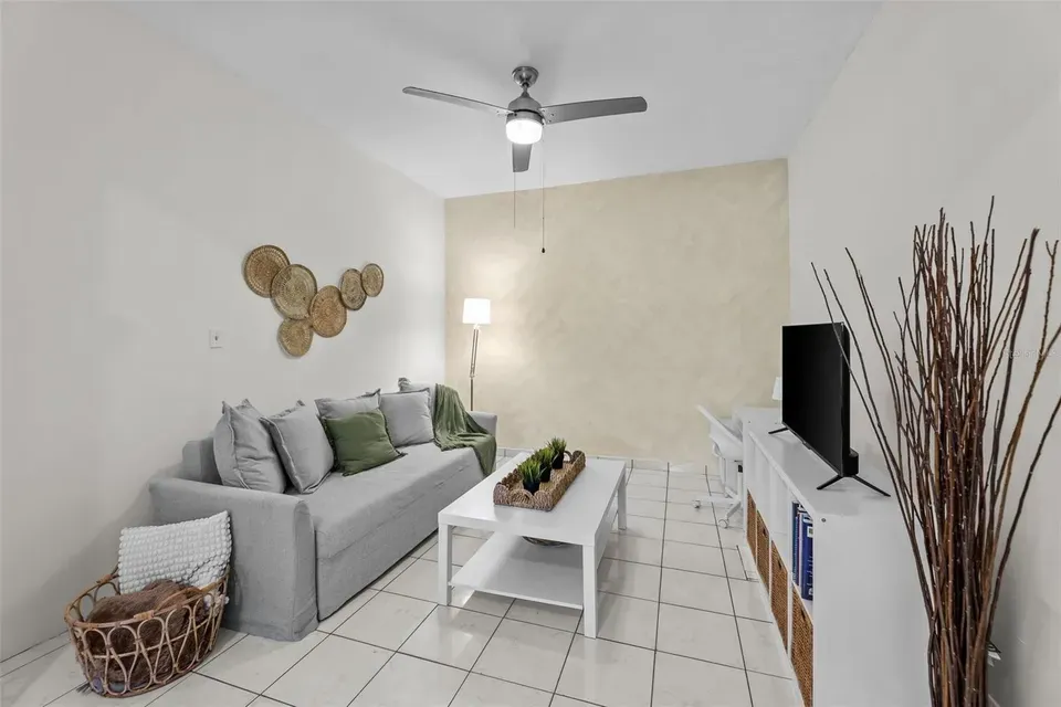 2 Bed 2 Bath Urban Residential Condo in San Juan, PR - 3