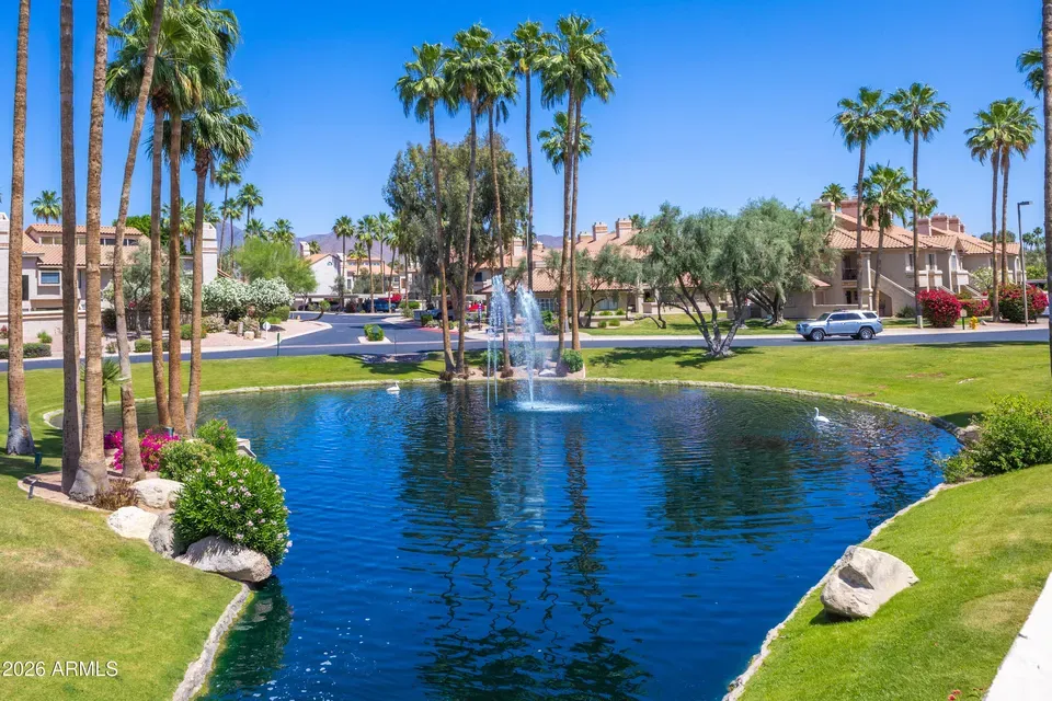 2 Bed 2 Bath Urban Residential Condo in Scottsdale, AZ - 3