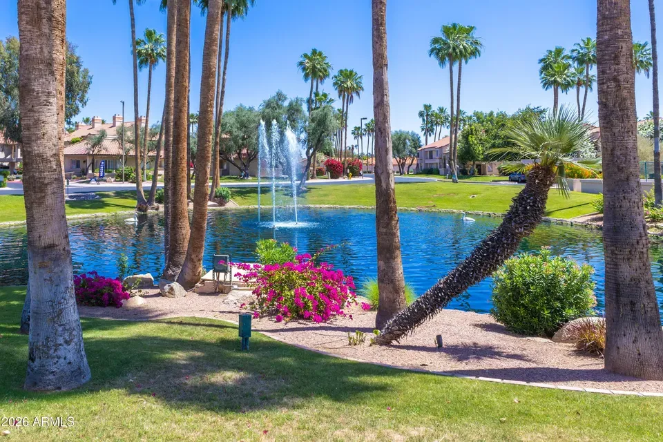 2 Bed 2 Bath Urban Residential Condo in Scottsdale, AZ - 4