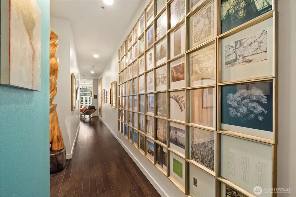 2 Bed 2 Bath Urban Residential Condo in Seattle, WA - 5