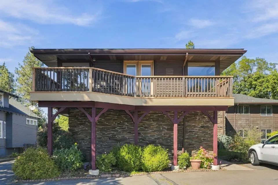 2 Bed 2 Bath Urban Residential Condo in Spokane, WA