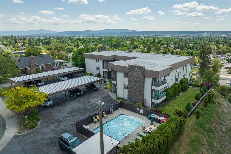2 Bed 2 Bath Urban Residential Condo in Spokane, WA