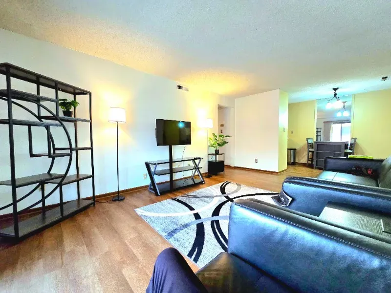 2 Bed 2 Bath Urban Residential Condo in Topeka, KS - 3
