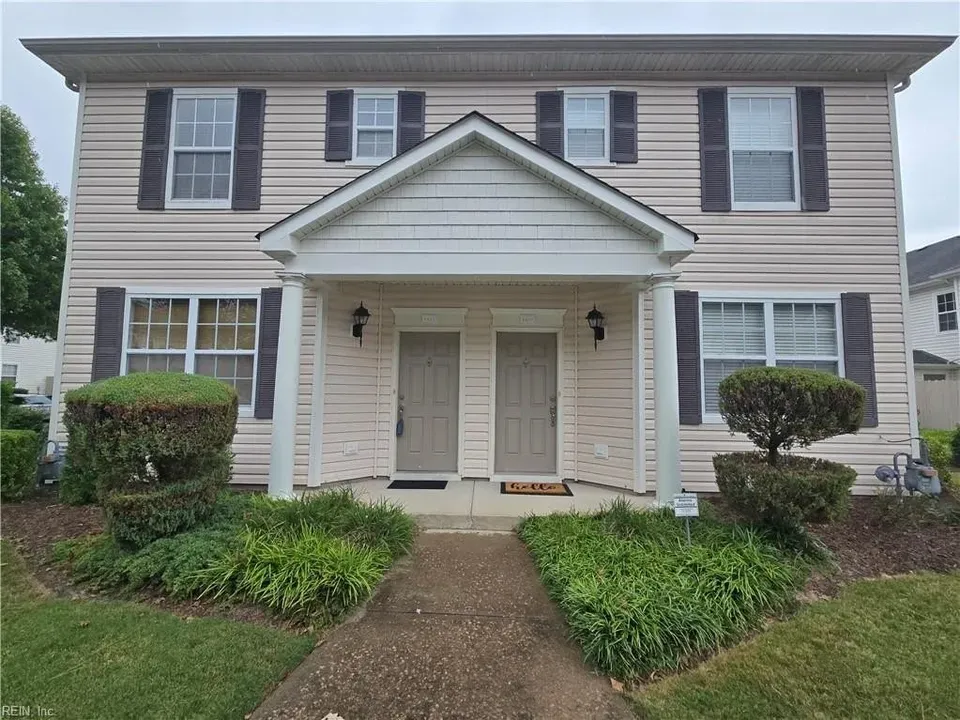2 Bed 2 Bath Urban Residential Condo in Virginia Beach, VA - 1