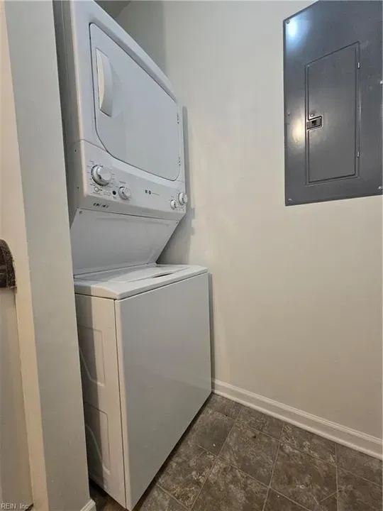 2 Bed 2 Bath Urban Residential Condo in Virginia Beach, VA - 5