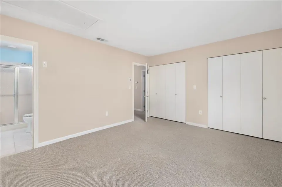 2 Bed 2 Bath Urban Residential Condo in Warwick, RI - 4