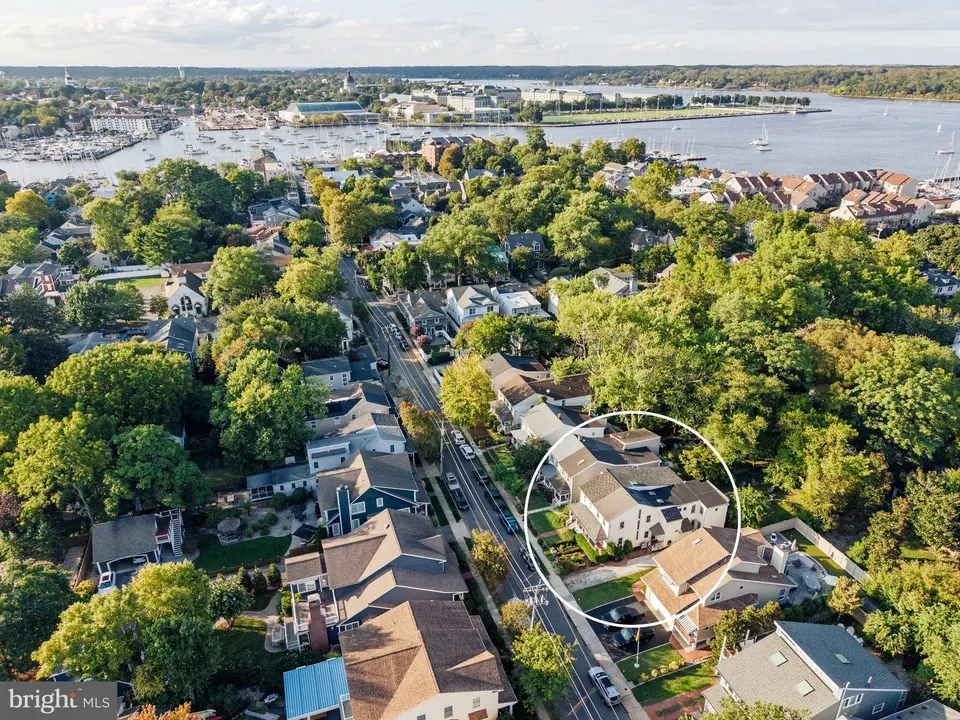 2 Bed 3 Bath Established Multi-Level Townhouse in Annapolis, MD - 3