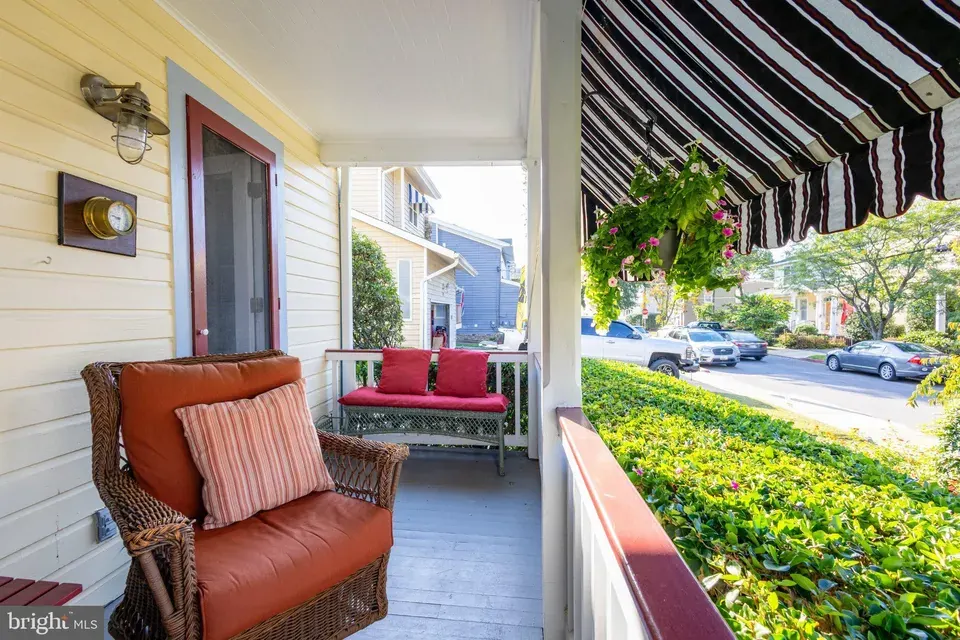 2 Bed 3 Bath Established Multi-Level Townhouse in Annapolis, MD - 4