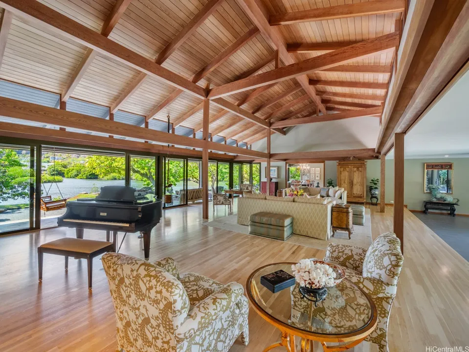Interior view 1