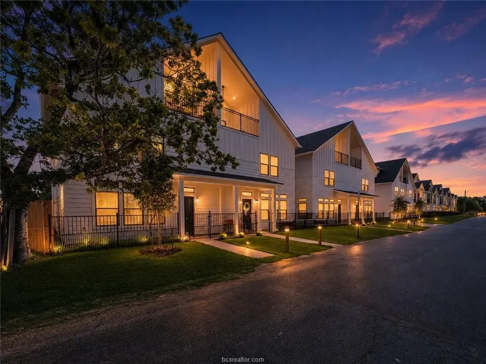 28 Bed 28 Bath Multi-Unit Residential Property in College Station, TX