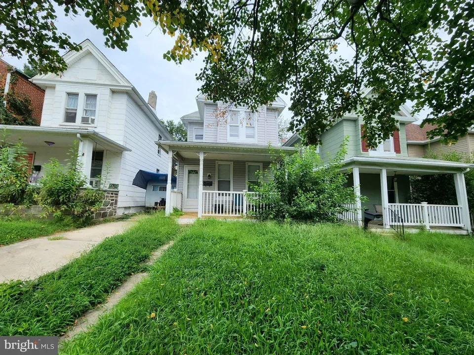 3 Bed 1 Bath Classic Historic Era Home in Baltimore, MD - 3