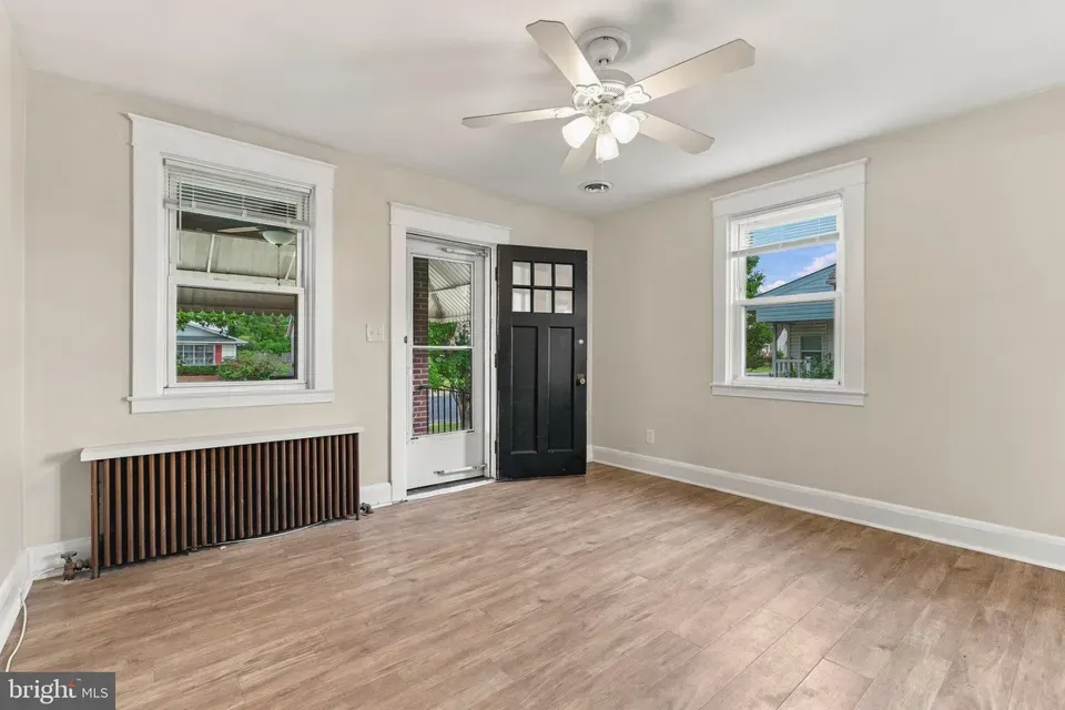 3 Bed 1 Bath Classic Historic Era Home in Baltimore, MD - 4