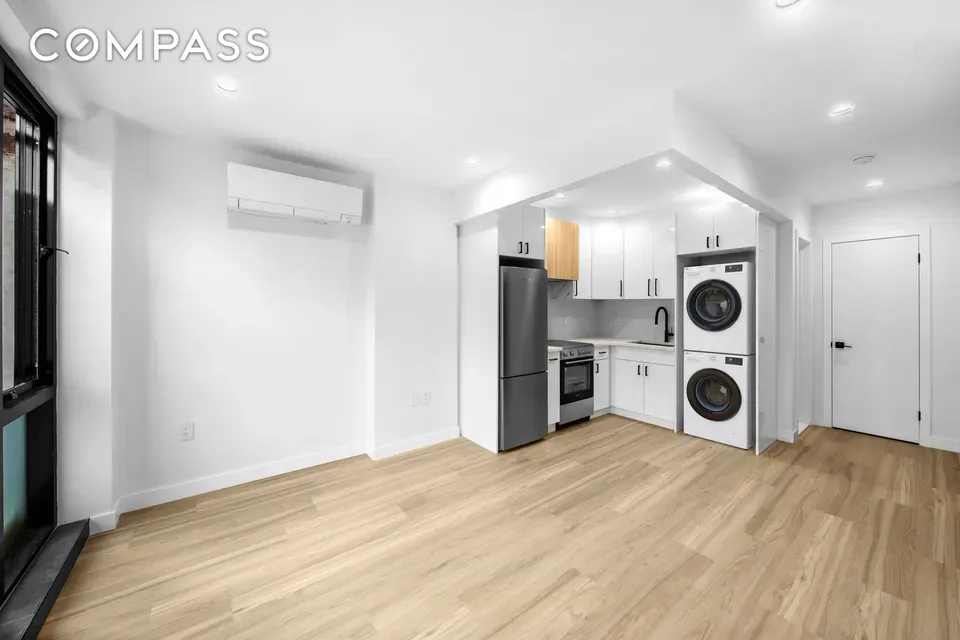 3 Bed 1 Bath Classic Historic Era Home in Brooklyn, NY - 4