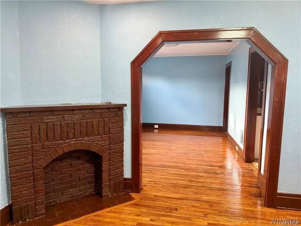 3 Bed 1 Bath Classic Historic Era Home in Buffalo, NY - 4