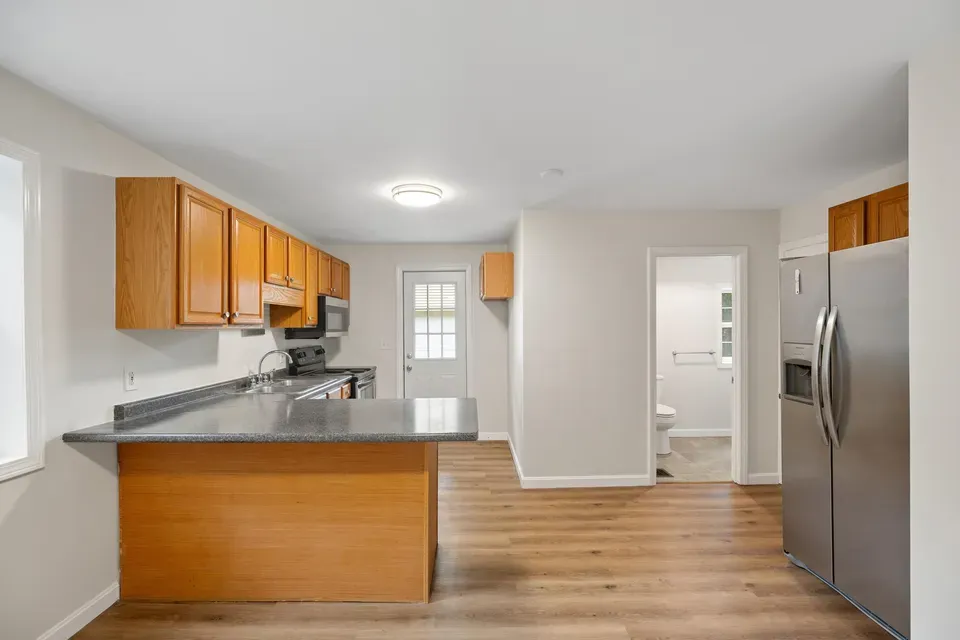 3 Bed 1 Bath Classic Historic Era Home in Burlington, VT - 4