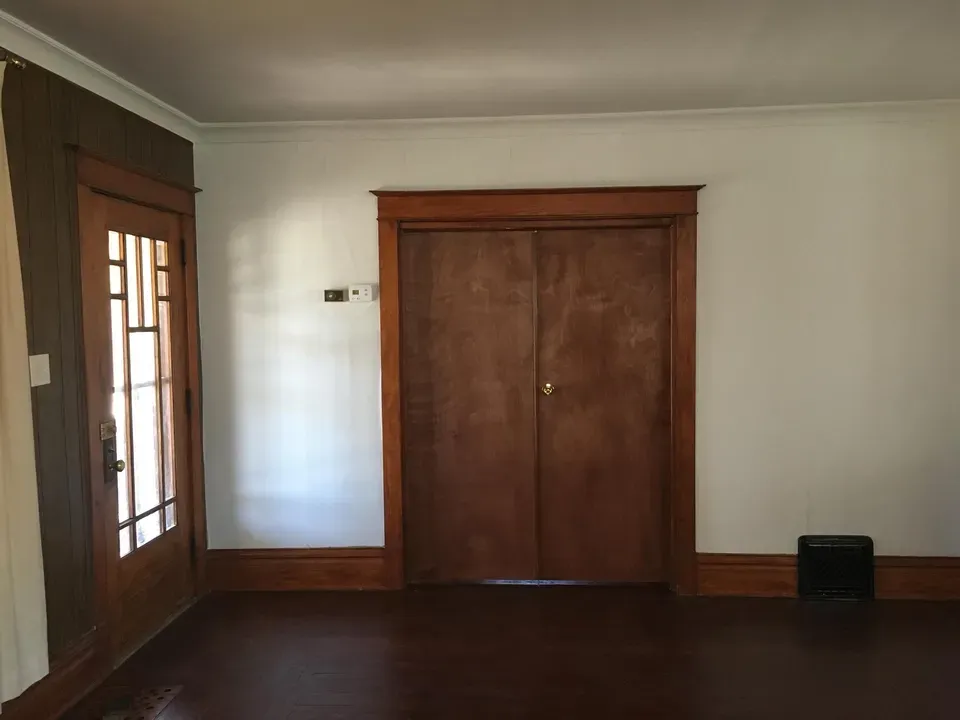3 Bed 1 Bath Classic Historic Era Home in Kenosha, WI - 2