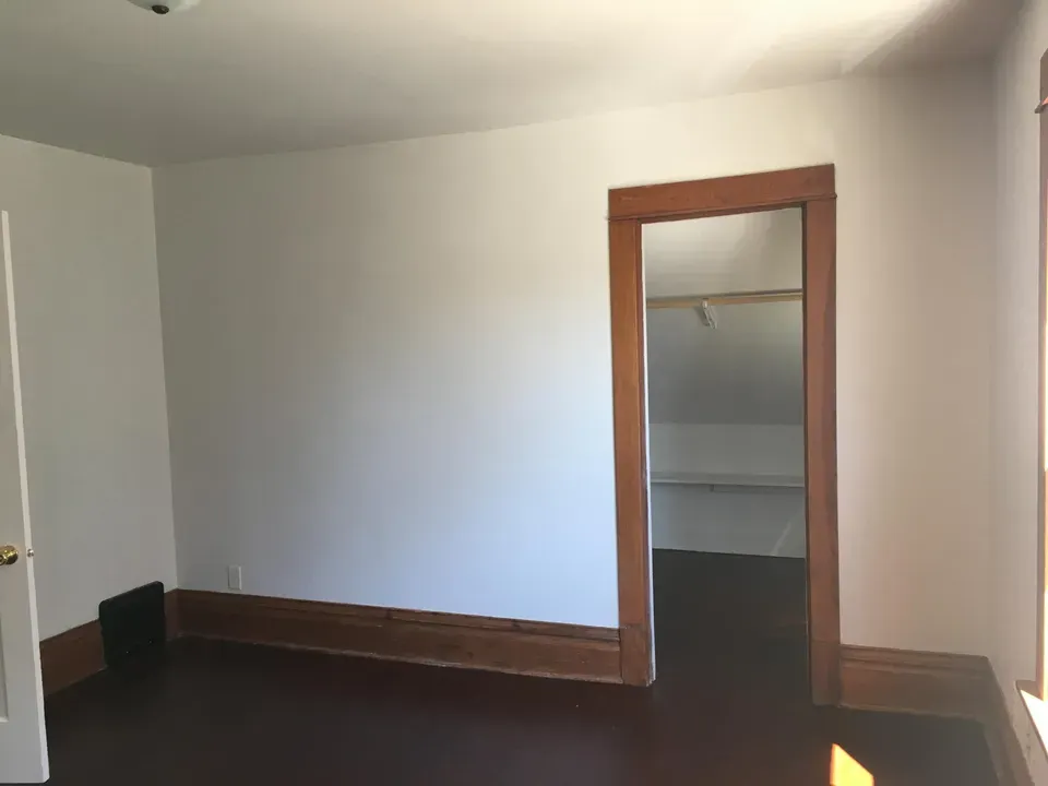 3 Bed 1 Bath Classic Historic Era Home in Kenosha, WI - 4