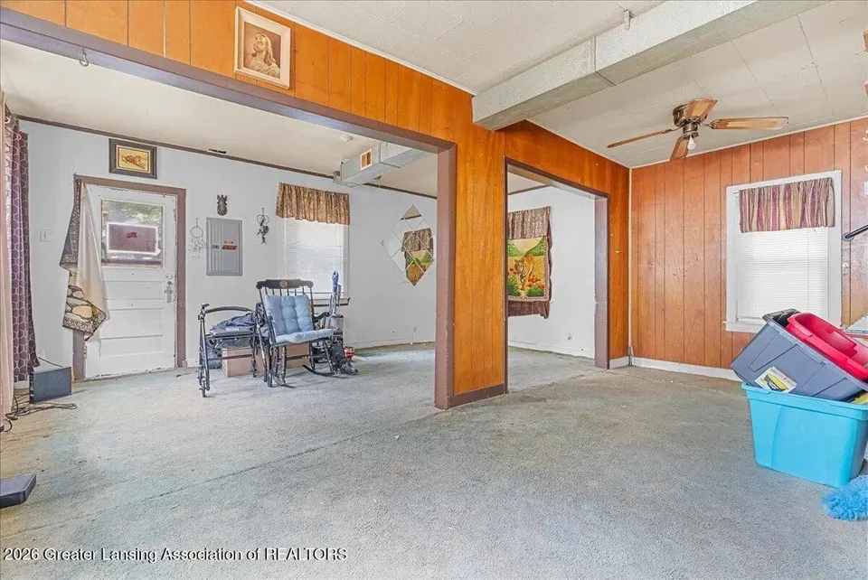 3 Bed 1 Bath Classic Historic Era Home in Lansing, MI - 4