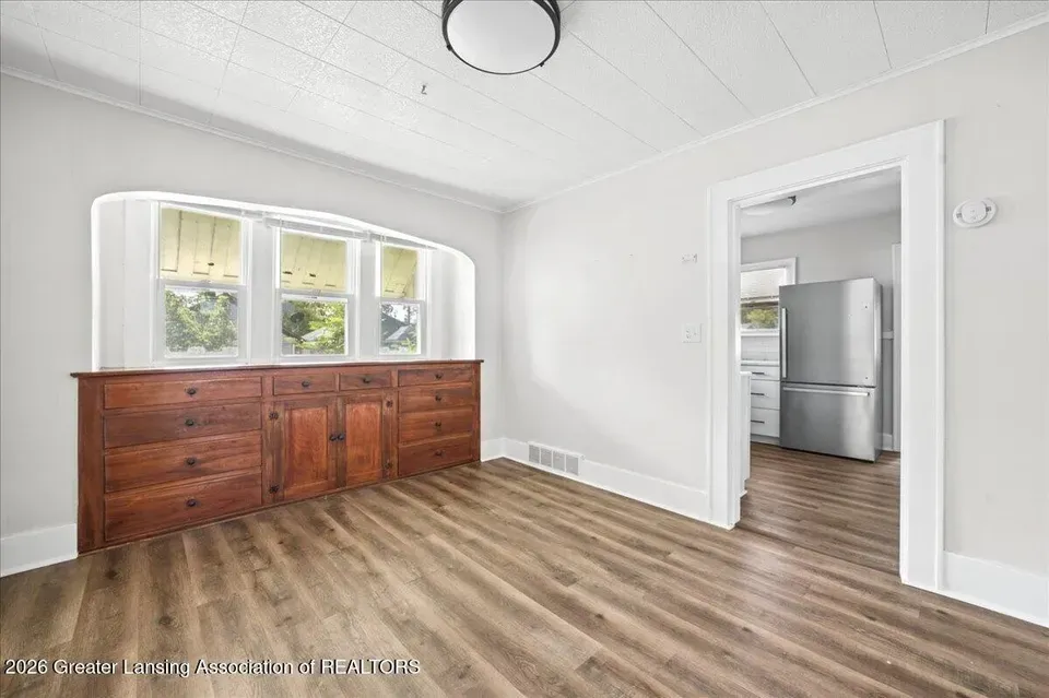 3 Bed 1 Bath Classic Historic Era Home in Lansing, MI - 5