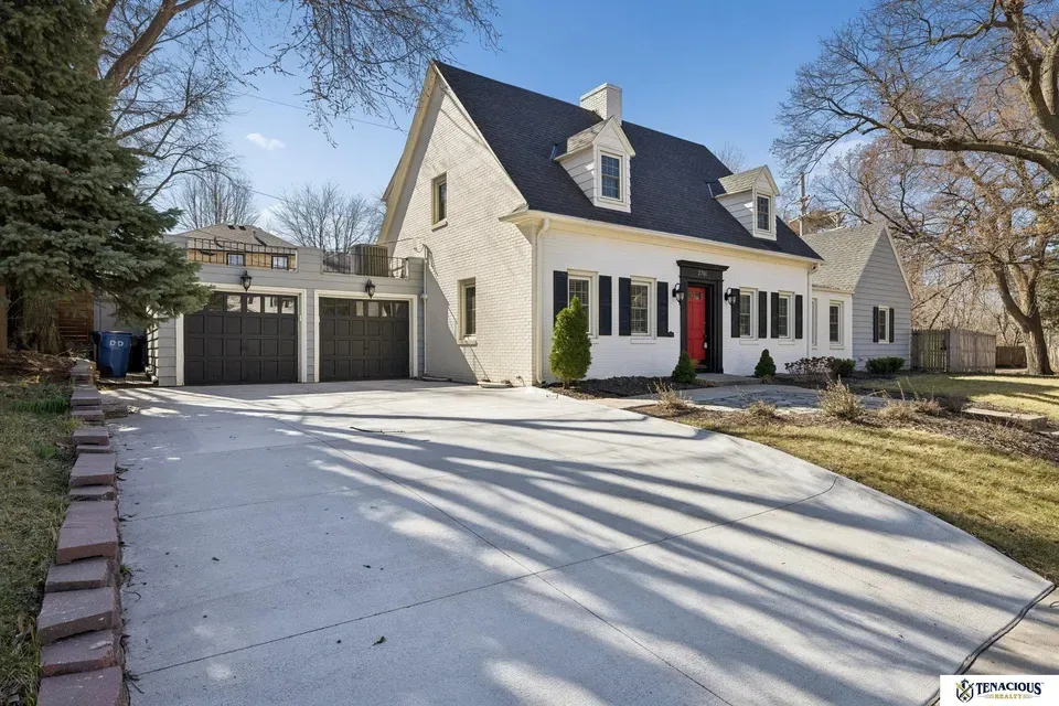 3 Bed 1 Bath Classic Historic Era Home in Lincoln, NE